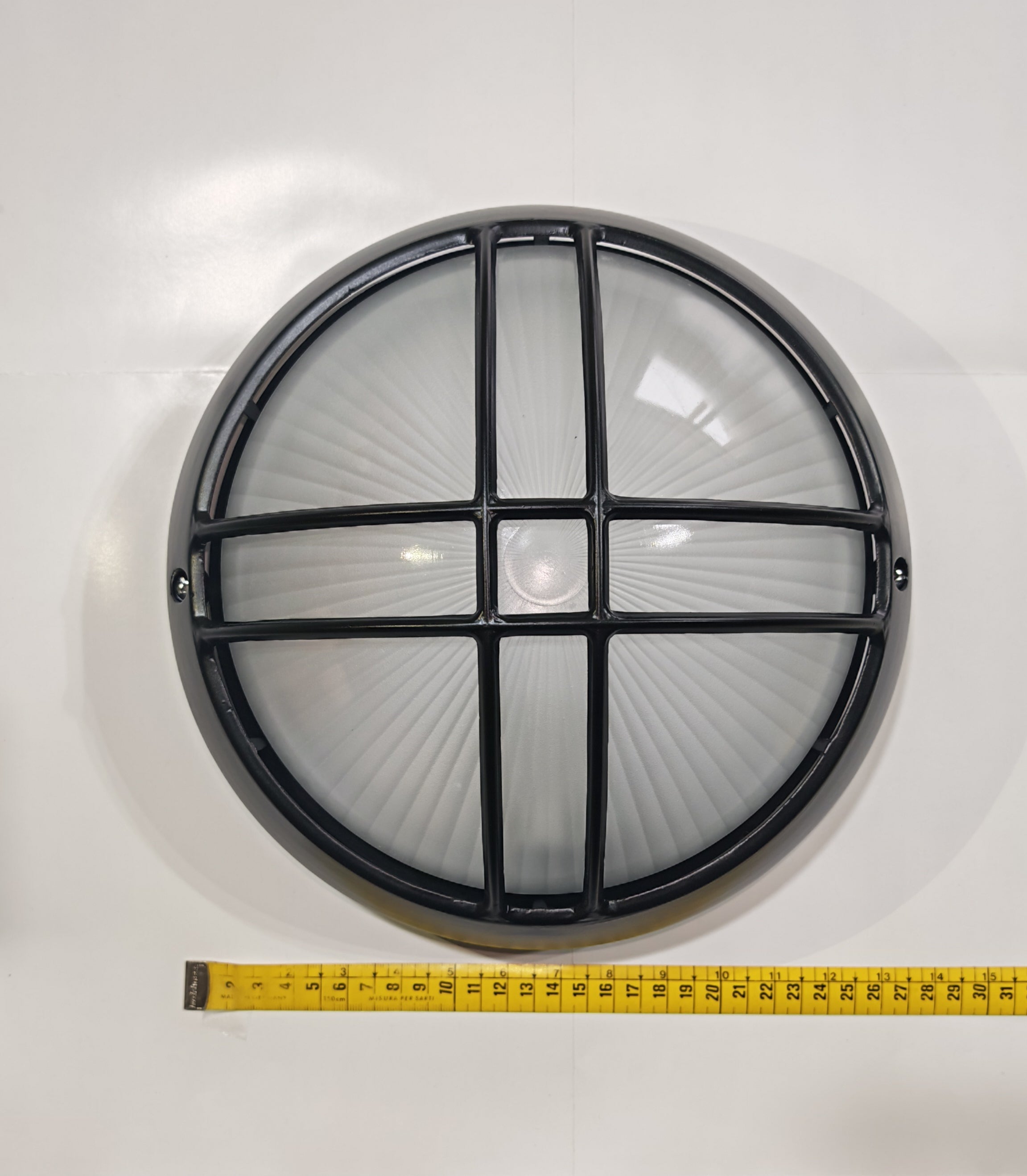 Plafón de Exterior Simon BD-9 Negro | Diseño Circular con Rejilla – IP54